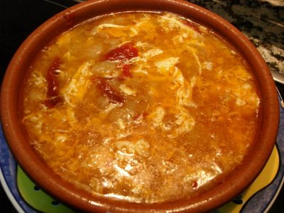sopa de ajo castellana