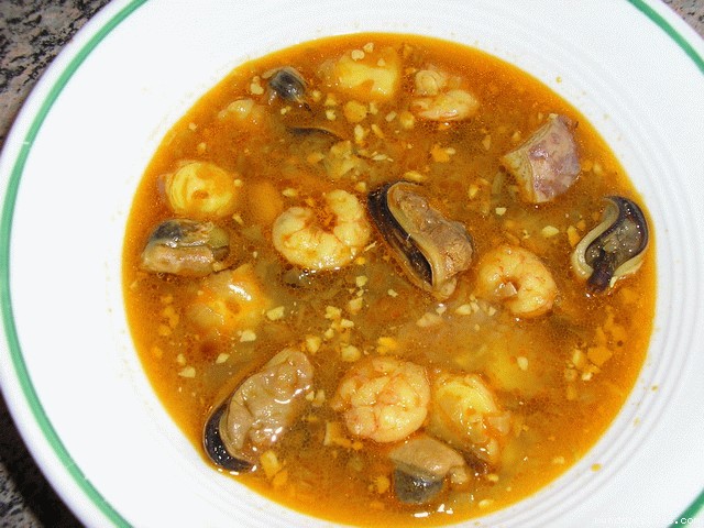 sopa de pescado