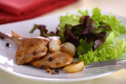 ensalada de codornices escabechadas