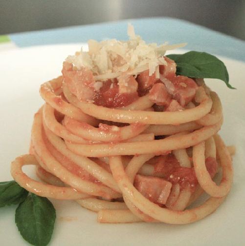 bucatini alla amatriciana