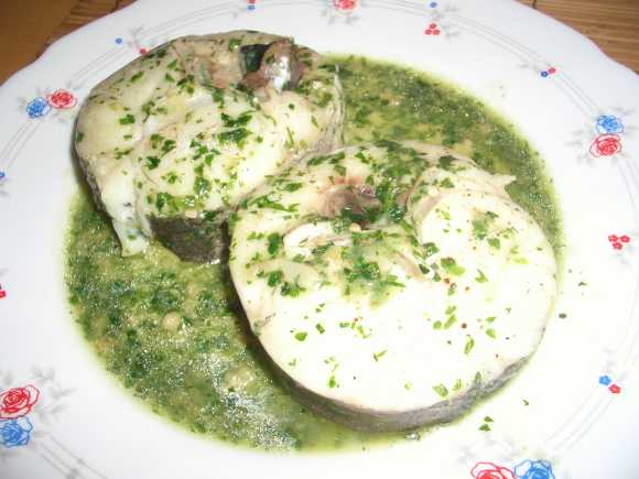 merluza en salsa verde.